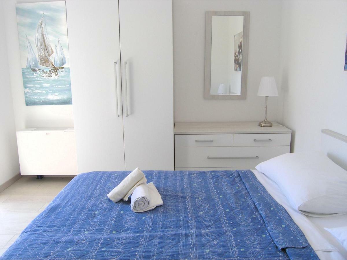 Apartments Sokolovic Krk Town Exterior foto
